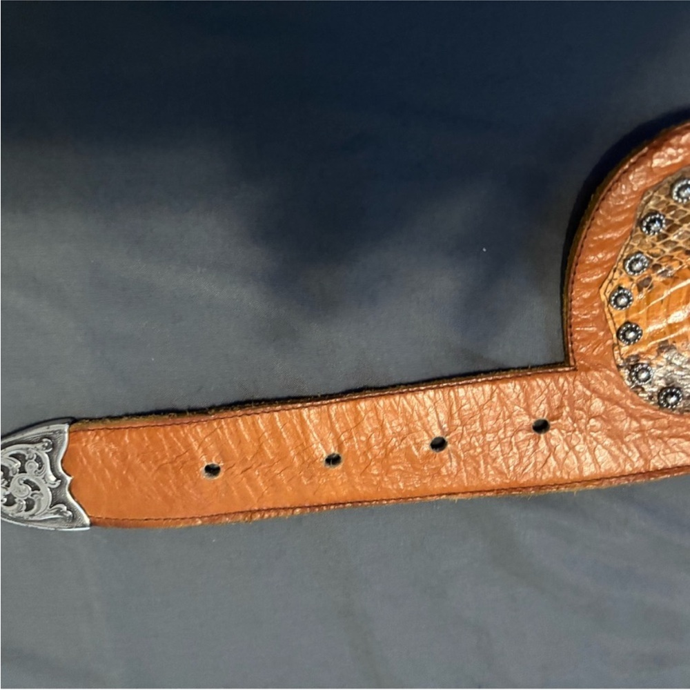Tribe America Gold Leather Belt - Picture 3 of 6